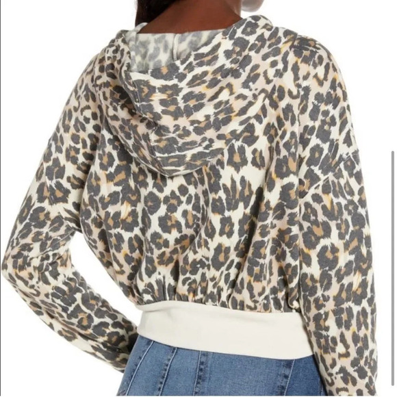 BP Nordstrom Soft Crop Hoodie Cheetah Print Leopard Sweatshirt Pullover Small - Picture 2 of 5